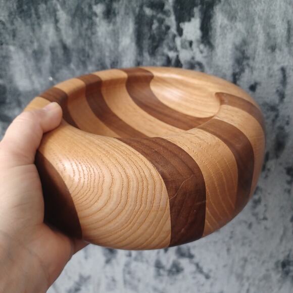 Mid Century Modern Wooden Bowl - Picture 1 of 5